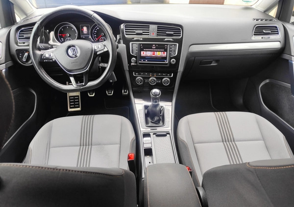 Volkswagen Golf cena 43900 przebieg: 174870, rok produkcji 2016 z Chocianów małe 92
